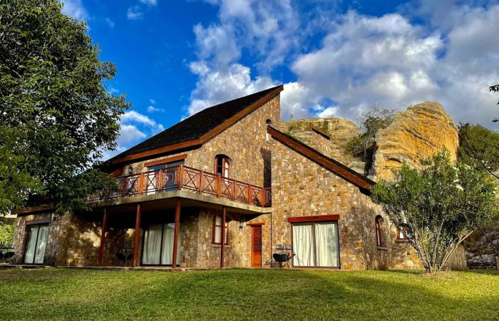 LE JARDIN DU ROY ISALO