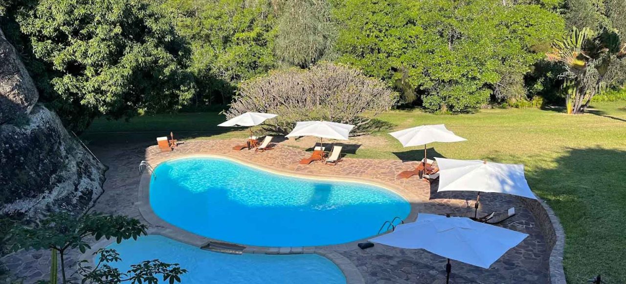 LE RELAIS DE LA REINE . ISALO